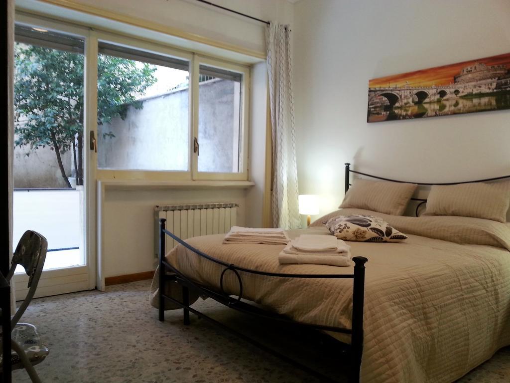 San Pietro & Trastevere Home Рим Екстер'єр фото